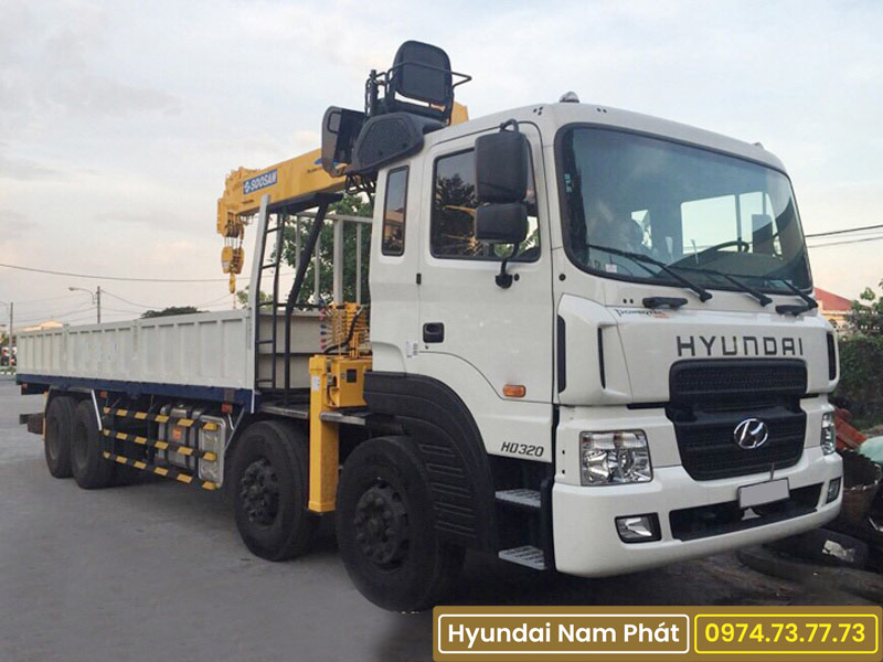 Xe Tải Hyundai 4 Chân HD320 Gắn Cẩu Soosan 7 Tấn SCS746L Hàn Quốc